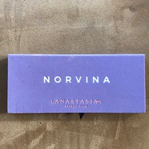 Anastasia Beverly Hills Novina palette